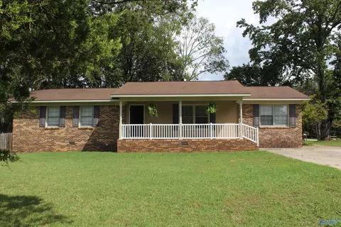 11 Bell Dr, Trinity, AL 35673 photo 1