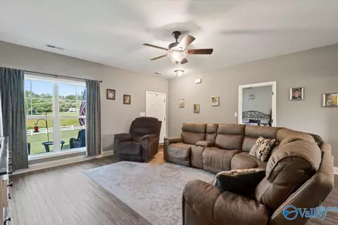 750 Baldwin Dr, Arab, AL 35016 photo 6