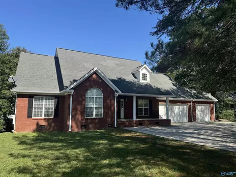 105 Coosa Rd, Boaz, AL 35957