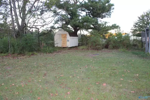 Exterior - 7933 Cr 170, Trinity, AL 35673 photo 3 of 5