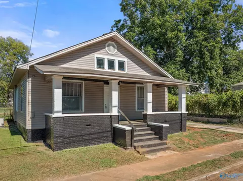 401 E 4th St, Sheffield, AL 35660 photo 3