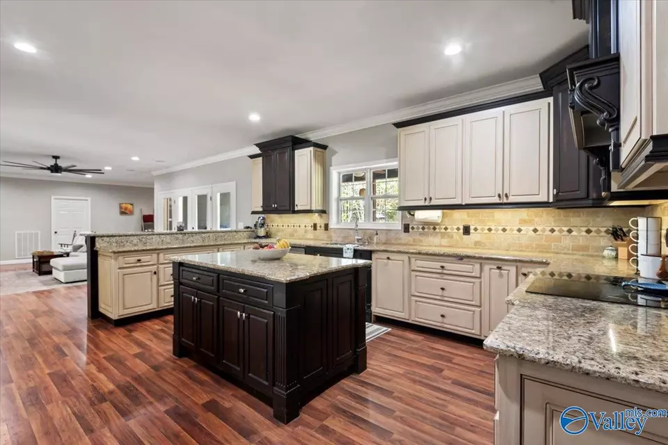 772 County Road 130, Addison, AL 35540 photo 7