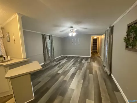 573 County Road 431, Trinity, AL 35673 photo 3