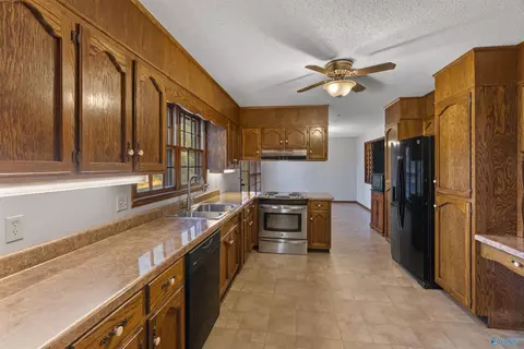 207 7th Ave, Arab, AL 35016 photo 19