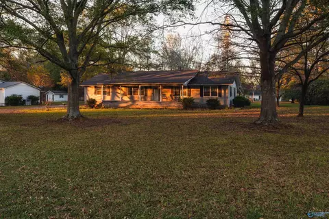 207 7th Ave, Arab, AL 35016 photo 1