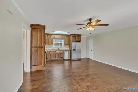 2368 Randles Rd, Grant, AL 35747 photo 6