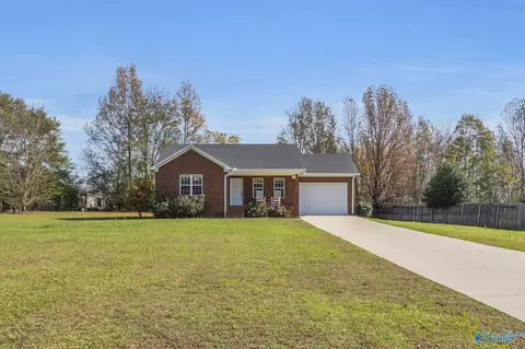 2368 Randles Rd, Grant, AL 35747 photo 2