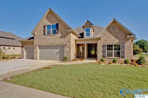 9125 Wagon Pass Way, Owens Cross Roads, AL 35763