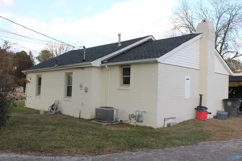 6658 County Road 214, Trinity, AL 35673 photo 4