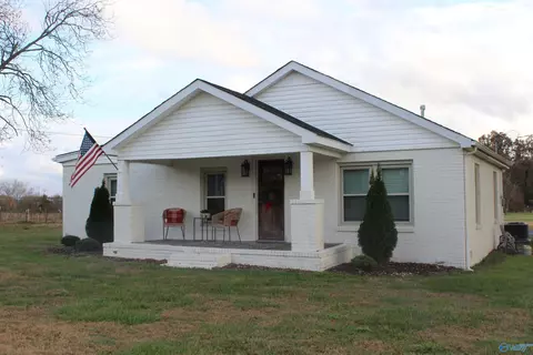 6658 County Road 214, Trinity, AL 35673 photo 3