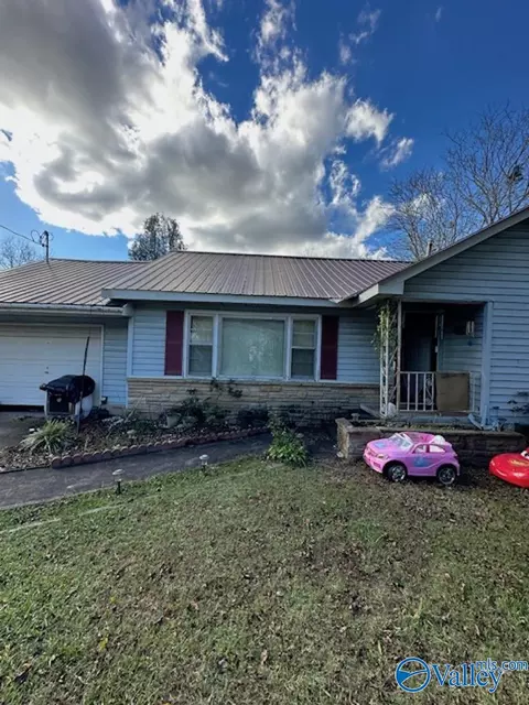 83 3rd St, Arab, AL 35016 photo 1