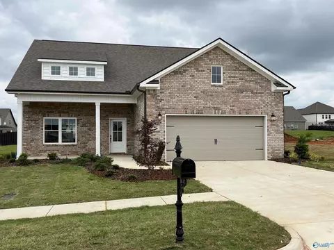 5 Hancock Ln, Madison, AL 35756