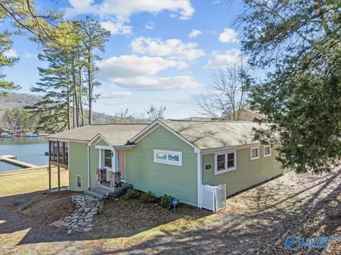 746 Honeycomb Rd, Grant, AL 35747 photo 1