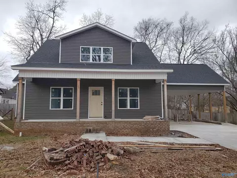 703 Rock St, Hartselle, AL 35640