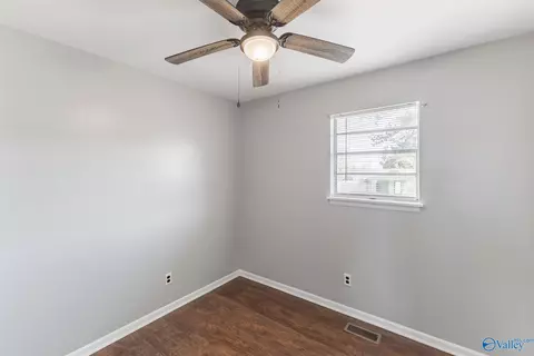 116 Edinburgh Dr, Athens, AL 35611 photo 10