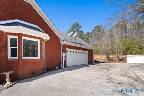 45 Given Cv, Laceys Spring, AL 35754 photo 40