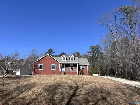 45 Given Cv, Laceys Spring, AL 35754 photo 2