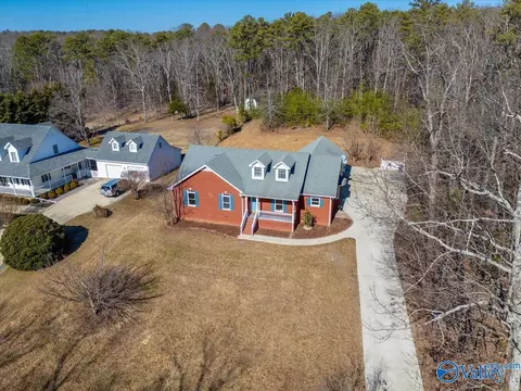 45 Given Cv, Laceys Spring, AL 35754 photo 3