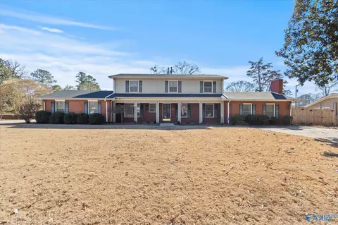 2303 College St, Decatur, AL 35601