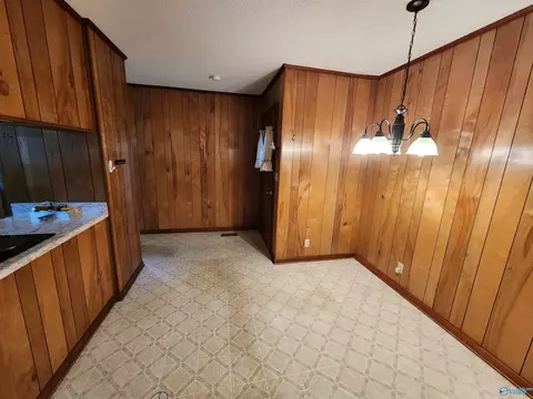 1006 7th Pl, Arab, AL 35016 photo 18