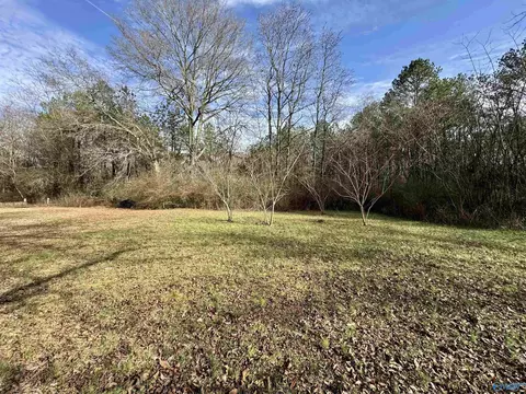 502 Bethel St, Hartselle, AL 35640