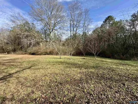 502 Bethel St, Hartselle, AL 35640