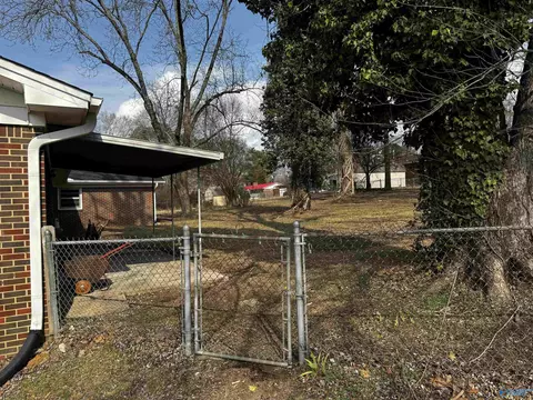 204 3rd St, Arab, AL 35016 photo 12
