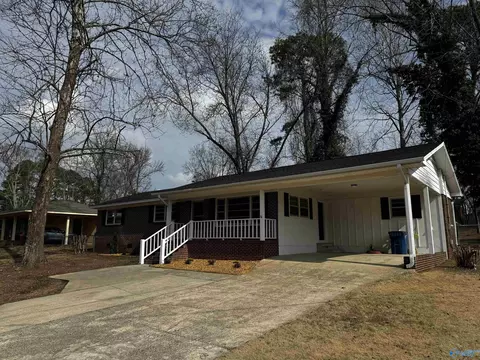 204 3rd St, Arab, AL 35016 photo 1