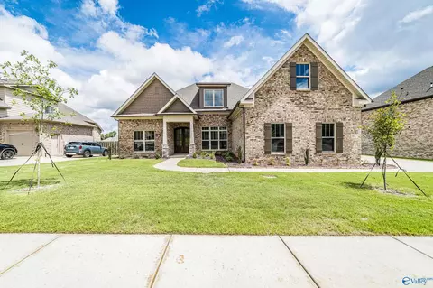 6027 Peach Pond Way, Owens Cross Roads, AL 35763
