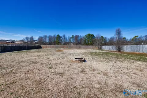 18429 E Limestone Rd, Athens, AL 35613 photo 32