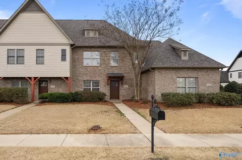 121 Windsor Hill Rd, Huntsville, AL 35824