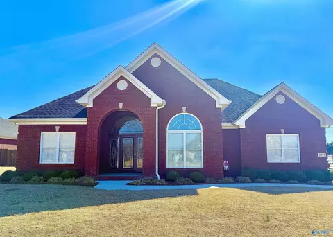 2313 Lockerby Dr, Decatur, AL 35603