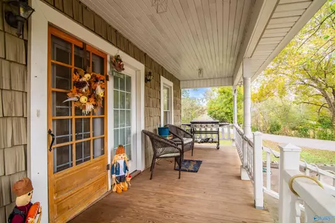 1206 Cullman Rd, Arab, AL 35016 photo 3