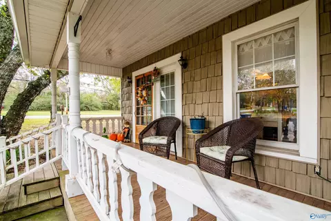 1206 Cullman Rd, Arab, AL 35016 photo 2