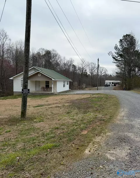 1596 Mountainboro Rd, Boaz, AL 35956