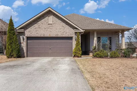 129 Riverfront Dr, Madison, AL 35756 photo 1