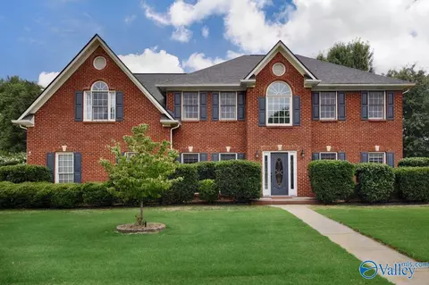 102 Hunington Chase Dr, Madison, AL 35758