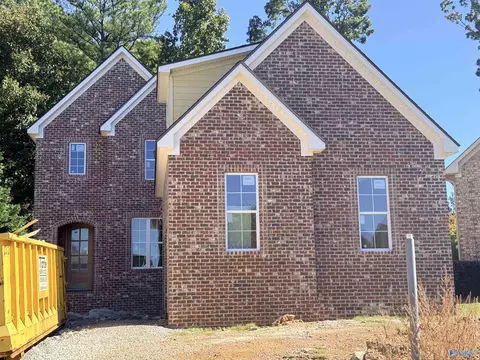 22236 Merlot Dr, Athens, AL 35613