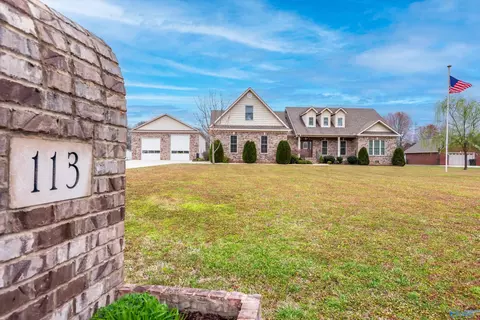 113 Lev Dr, Hazel Green, AL 35750