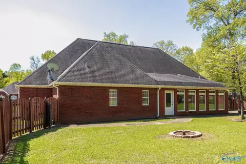 367 Forest Home Dr, Trinity, AL 35673 photo 33
