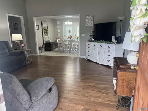 653 Halston Rd, Arab, AL 35016 photo 2