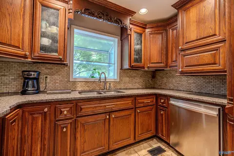 380 Regency Pl, Hamilton, AL 35570 photo 13