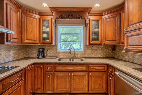 380 Regency Pl, Hamilton, AL 35570 photo 12