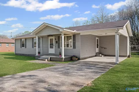 206 Chestnut St, Athens, AL 35611 photo 4