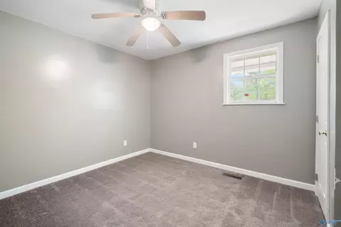 Bedroom - 4 Smith Ct, Centre, AL 35960 photo 1 of 3