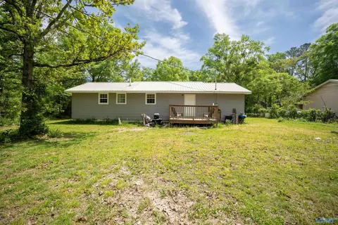 Exterior - 4 Smith Ct, Centre, AL 35960 photo 2 of 2