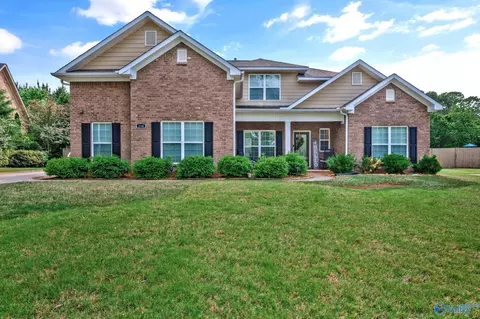 116 Santa Maria Dr, Huntsville, AL 35811