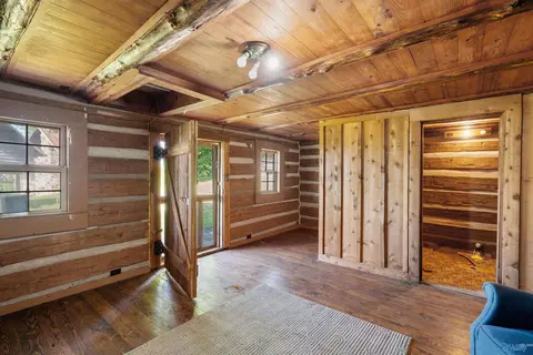 Entry Way - 244 County Road 224, Dutton, AL 35744 photo 2 of 2