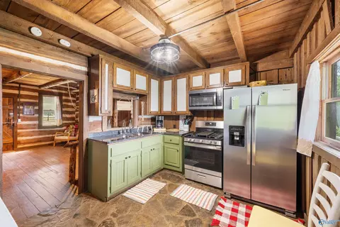 Kitchen - 244 County Road 224, Dutton, AL 35744 photo 2 of 2