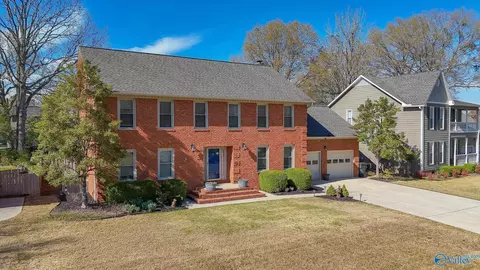 1209 Regency Blvd, Decatur, AL 35601